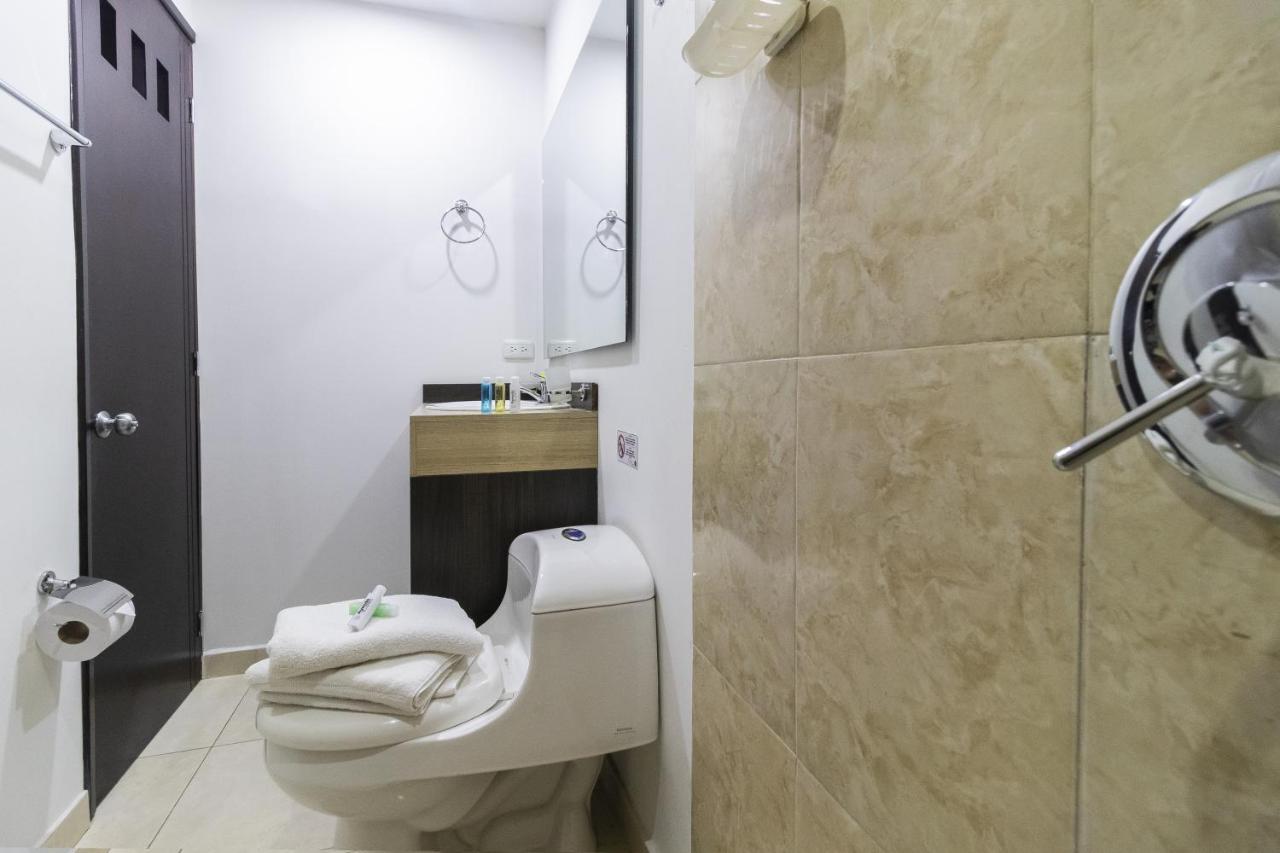 Ayenda 1063 Golden Ξενοδοχείο Μπογκοτά Εξωτερικό φωτογραφία